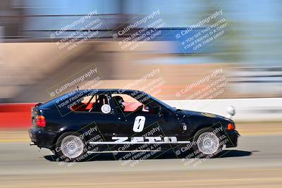 media/Sep-29-2024-24 Hours of Lemons (Sun) [[6a7c256ce3]]/StartFinish (245p-330p)/